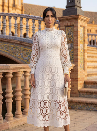 Capricornio - Vestido de Encaje